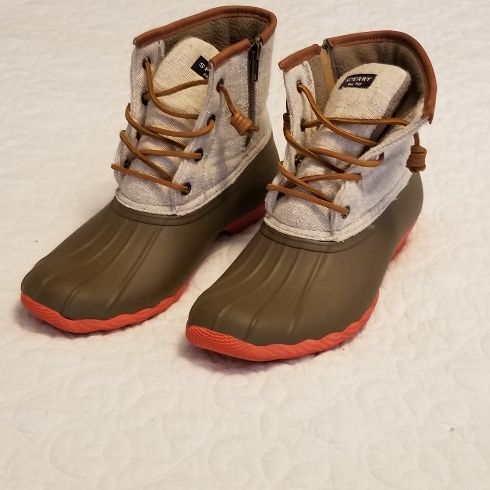Sperry duck boots